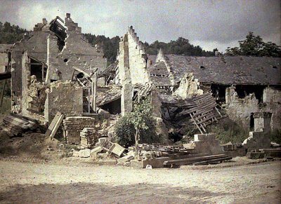 Maisons en ruines, Pommiers, Aisne, France, 1917 - Fernand Cuville